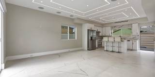 1241 North Reese Place Gallery 1