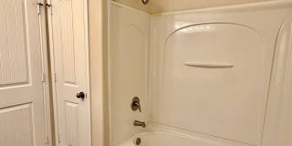 Gorgeous 4/2/2 in Bella Mia Estates! Lubbock-Cooper ISD! Gallery 28