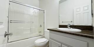 Stunning 2 Bed / 2.5 Bath Condo with 2-Car Garage in North Park Gallery 18