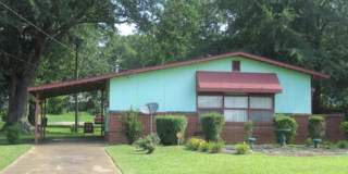 3 Bedrooms and 1 Bathroom Gallery 1