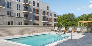 Modera Newton Gallery 1