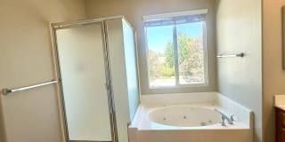 Beautiful Winchester 4-Bedroom Home! Beautiful Winchester 4-Bedroom Home! Gallery 22