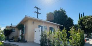419 S Lake St Gallery 1