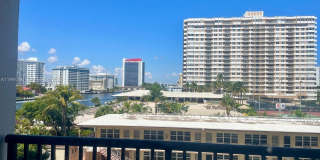 2017 OCEAN DR Gallery 1