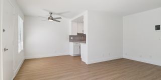University Crest Apartments Gallery 13