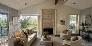 Available: 2-Bedroom Zilker Condo Near Barton Springs & Downtown Available: 2-Bedroom Zilker Condo Near Barton Springs & Downtown Gallery 1