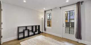 2298 CHAMPLAIN Street NW Gallery 35
