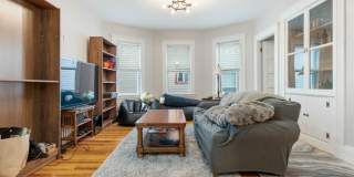 24 Buttonwood Street Gallery 13