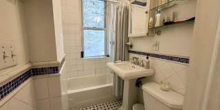 186 Commonwealth Avenue Gallery 6