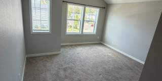 Newer Home in the Newberg Riverfront Development Gallery 24