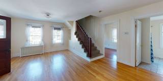 Spacious 4BR Condo in Brighton | Parking Included | Student Friendly Gallery 1