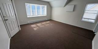 33 Howard St Gallery 6