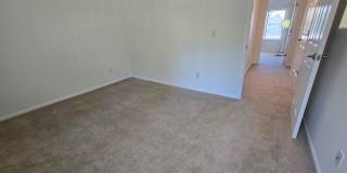 Beautifully Renovated, Top Floor, 2 Bedroom 2 Bath East Boulder Condo for Rent! Gallery 28