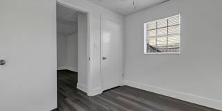 Bright & Updated 2BR Bottom Unit Duplex | White Kitchen & Stainless Appliances in Saint Petersburg Gallery 18