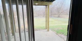 4 Bedroom 2 Bath Duplex in Iowa City Gallery 14