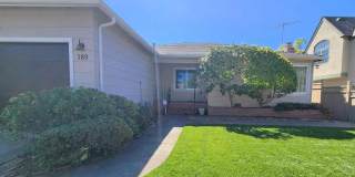 three bedroom home in Burlingame Gallery 1