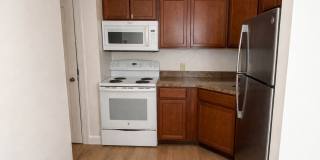 941 Stanley Ave Gallery 3