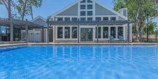 Verandahs at Hunt Club Gallery 1