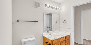 Minutes to Downtown********** Rent $1525/month*********Peaceful Living Gallery 24