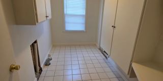 3 BR House UTILITIES INCL!!!! 3 BR House UTILITIES INCL!!!! Gallery 10