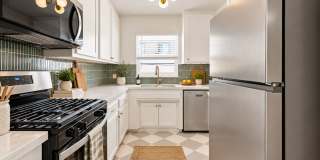 Newly Remodeled 1-Bedroom Upper Unit in Alamitos Beach Newly Remodeled 1-Bedroom Upper Unit in Alamitos Beach Gallery 1