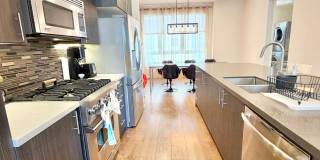 Furnished 3-BR/3-BA Townhouse w/ Giant Roof deck, 2-Car Garage, EV Hookup Gallery 15