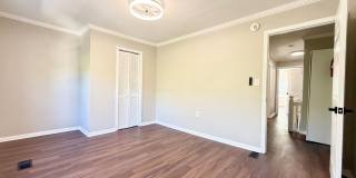 1004 GIRARD Street NW Gallery 22
