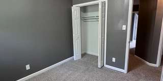 1131 Glendale Dr Gallery 17
