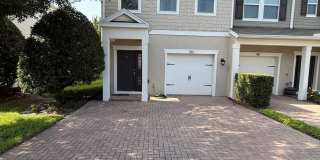 3 BEDROOOMS. 2.5 BATHROOM TOWNHOME NEAR THE HEART OF OVIEDO! Gallery 1