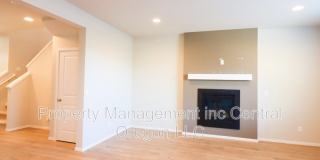61581 SE Lorenzo Dr Gallery 2