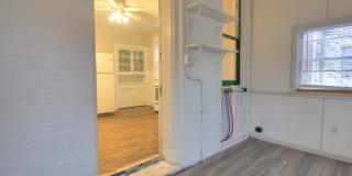 Great updated 2 bedroom 1 bath unit with great layout only available for move in October 10th! Gallery 15