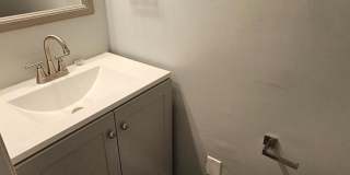 2805 ERDMAN Avenue Gallery 4
