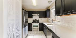 Bright & Beautiful 3bd/2ba Home on Quiet Cul-de-Sac with Spacious Yard! - FREE iPad or 55” TV if moved in by 5/15! Gallery 8
