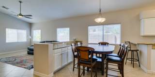 IMMACULATE & IMMEDIATE OCCUPANCY 3BEDROOM GREEN VALLEY BEAUTY! Gallery 6