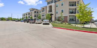 Sadler House Luxury Apartment Homes Gallery 52
