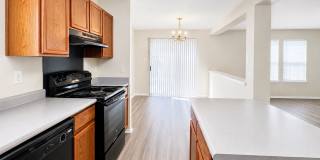 Spacious 3 Bed / 2.5 Bath in NEISD with Open Layout & 2-Car Garage – $1,795 Gallery 10