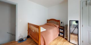 7 Dexter Street Gallery 3