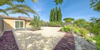 Charming 55+ Fully Remodeled 2 Br. 1 Ba. Duplex - Sunny Hills Gallery 18