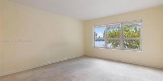9102 W Bay Harbor Dr Gallery 17