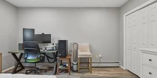 180 River St # 180 Gallery 1