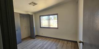 7300 North Spur Road Gallery 12