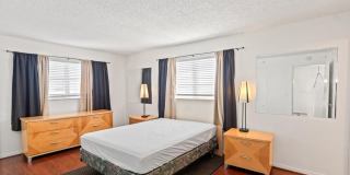 2515 Northeast 2nd Court Gallery 12