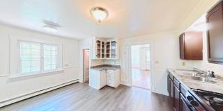 5BR/1.5BA House near UVM (312 Colchester Ave) Gallery 1