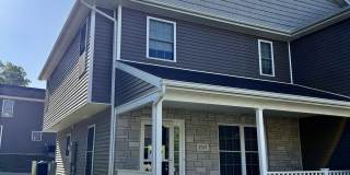 2317 S Samuel Lane Gallery 23