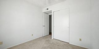2822 E WILLOW Avenue Gallery 25