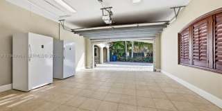 628 Coral Way Gallery 46