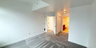 2BR Condo with Private Patio Near Discovery Park – Blue Heron Community Gallery 17