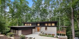 Modern Mountain Oasis Gallery 1