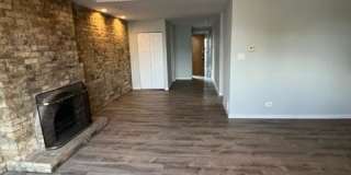 2904 N Broadway Gallery 7