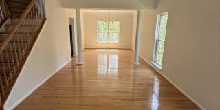 911 LAKE FRONT Drive Gallery 2